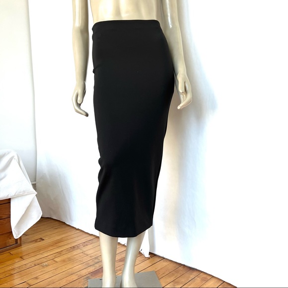 H&M BLACK PENCIL SKIRT - Picture 3 of 10
